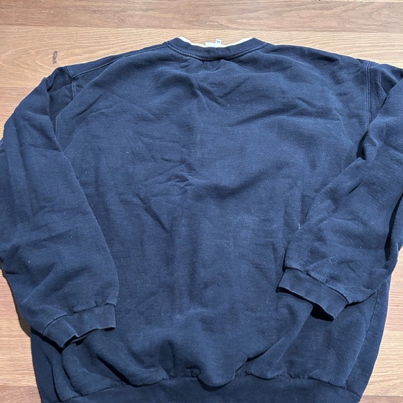 Vintage Reebok Men's Navy Crewneck Sweater - Picture 3 of 3